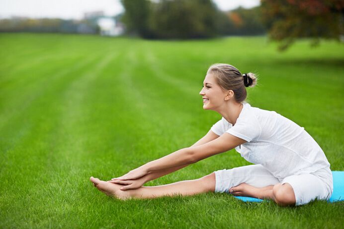 Estiramentos de ioga para a perda de peso